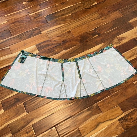 RipSkirt Hawaii Wrap Skirt Size Medium Length 2 Tropical Print Velcro Closure - Picture 4 of 8